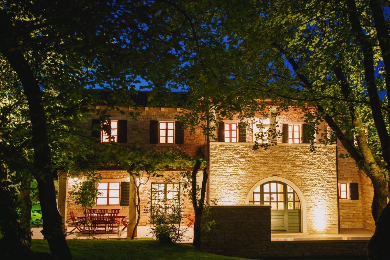 Villa Kringa Tinjan Esterno foto