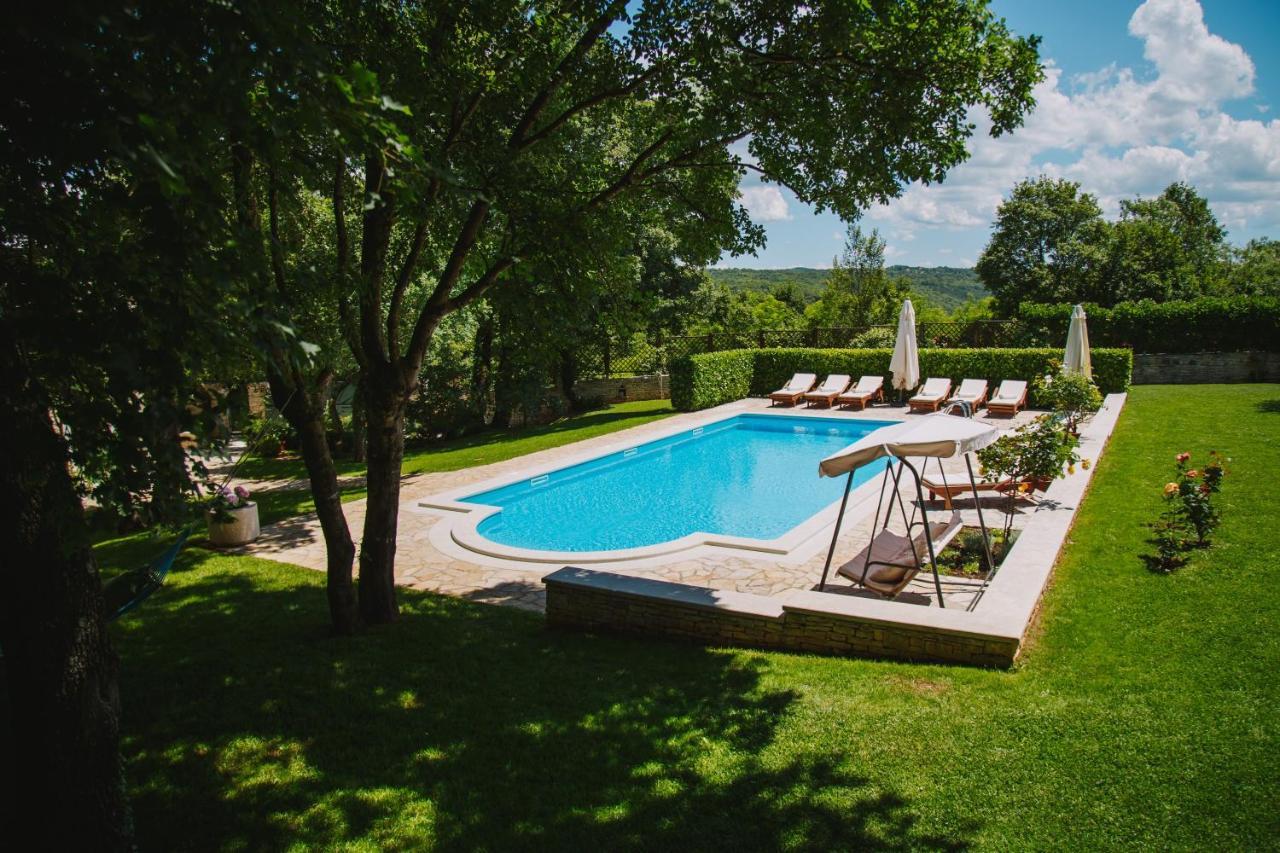 Villa Kringa Tinjan Esterno foto