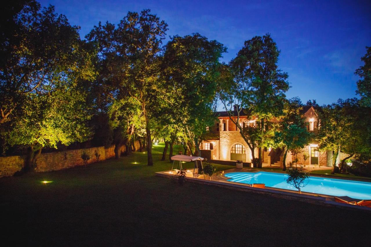 Villa Kringa Tinjan Esterno foto
